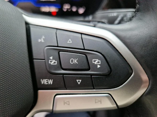 VOLKSWAGEN T-Cross (2024) — foto 6 van 25