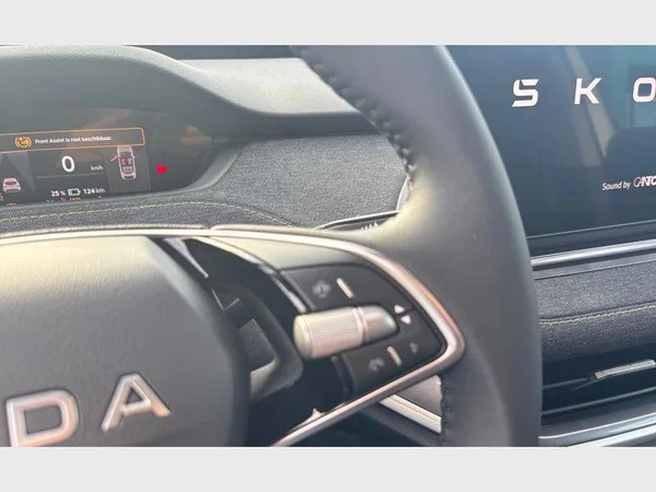 SKODA Elroq (2026) — foto 7 van 28