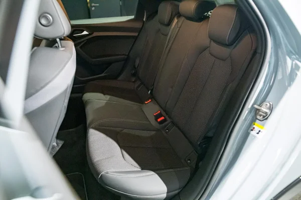 Audi A1 (2021) — foto 3 van 27