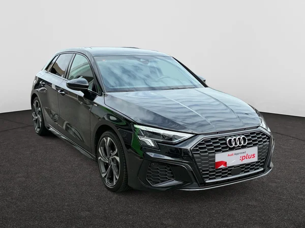 AUDI A3 Sportback (2023) — foto 17 van 23
