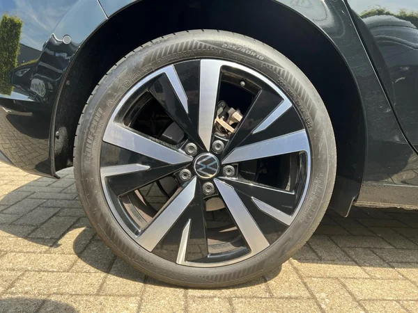 VOLKSWAGEN Golf VIII (2026) — foto 7 van 24
