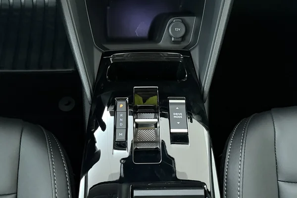 Citroen C4 X (2025) — foto 4 van 18