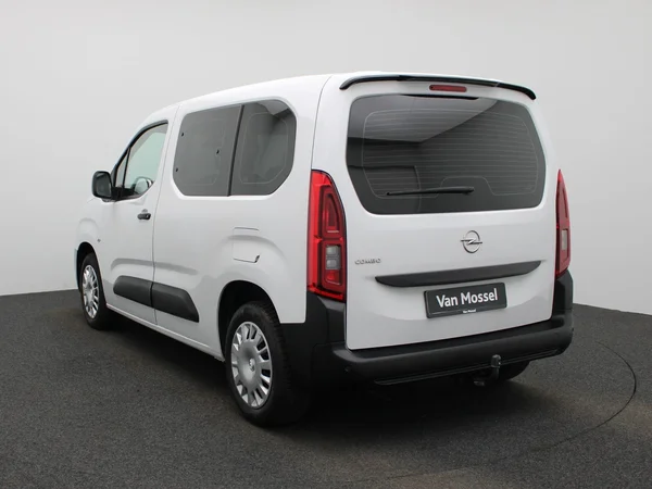 Opel Combo Life (2022) — foto 12 van 37