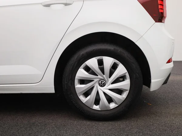 Volkswagen Polo (2024) — foto 5 van 37