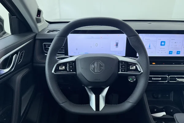MG HS Hybrid+ (HEV) (2026) — foto 2 van 17