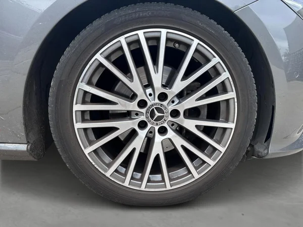 Mercedes-Benz CLA (2019) — foto 10 van 14