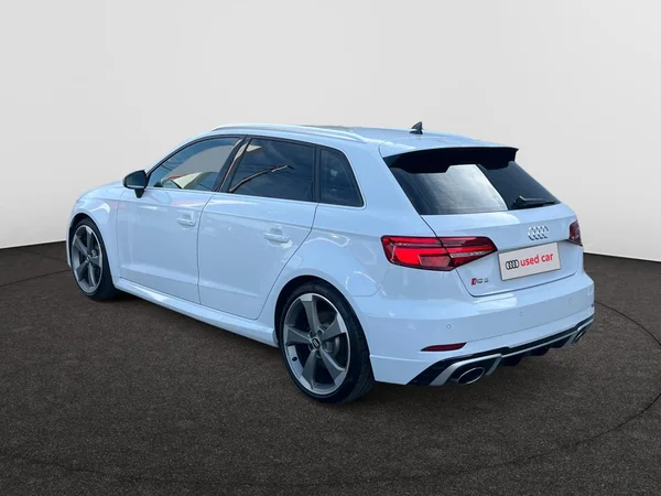 AUDI RS3 Sportback (2021) — foto 18 van 24