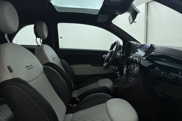 Fiat 500 (2021) — foto 17 van 19