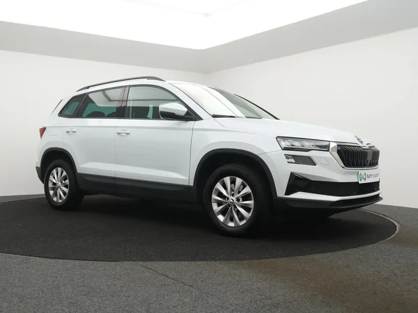 Škoda Karoq (2022) — foto 16 van 24