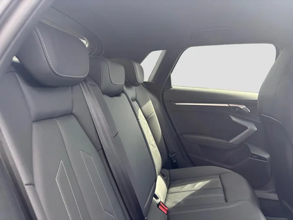 AUDI A3 Sportback (2025) — foto 14 van 24