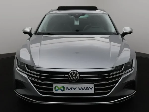 Volkswagen Arteon (2022) — foto 7 van 18