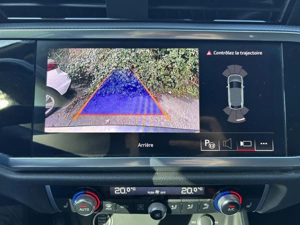 AUDI Q3 Sportback (2023) — foto 13 van 35
