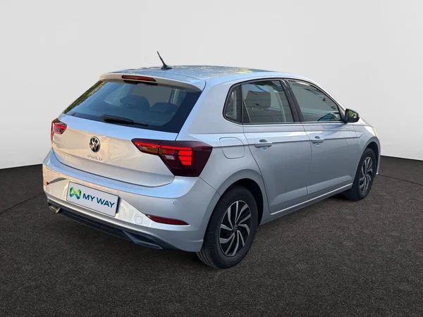 VOLKSWAGEN Polo (2023) — foto 12 van 14