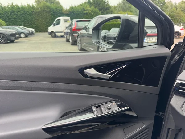VOLKSWAGEN ID.4 (2026) — foto 7 van 24