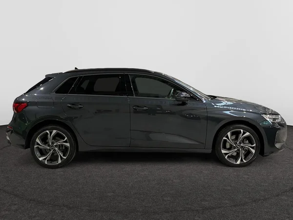 AUDI A3 Sportback PHEV (2025) — foto 12 van 16