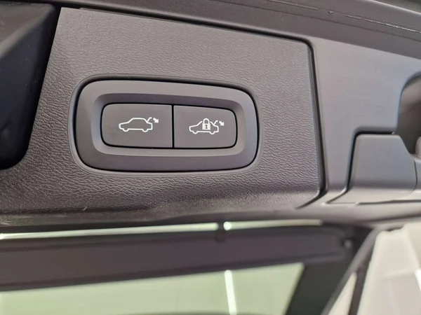 Volvo XC60 (2024) — foto 15 van 16