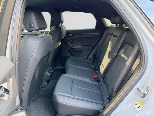 AUDI Q3 Sportback (2025) — foto 6 van 17