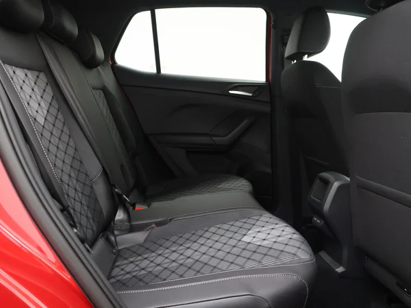 VOLKSWAGEN T-Cross (2025) — foto 3 van 24