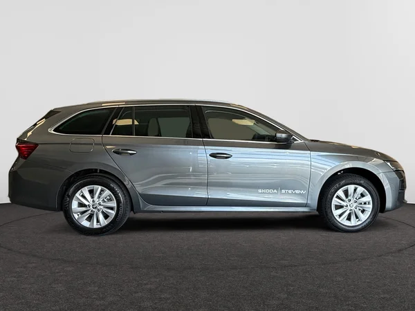 SKODA Octavia Combi (2025) — foto 17 van 24