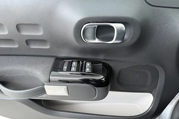 Citroen C3 (2023) — foto 8 van 20