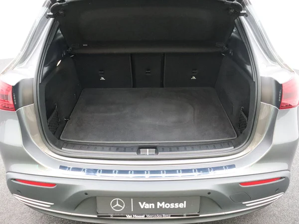 Mercedes-Benz EQA (2025) — foto 14 van 26