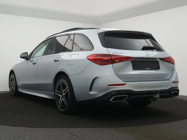 MERCEDES-BENZ C Break (2022) — foto 27 van 32