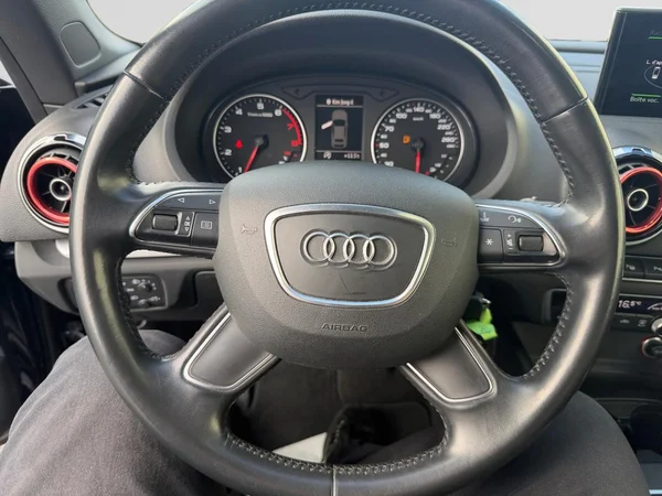 AUDI A3 Cabriolet (2015) — foto 8 van 21