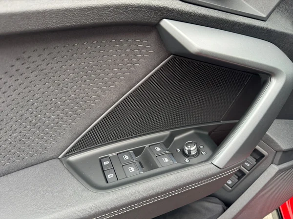 AUDI A3 Sportback PHEV (2025) — foto 8 van 16