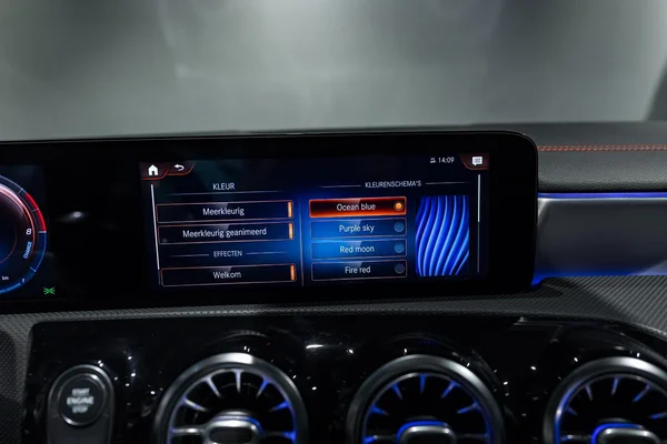 Mercedes-Benz CLA (2020) — foto 6 van 39