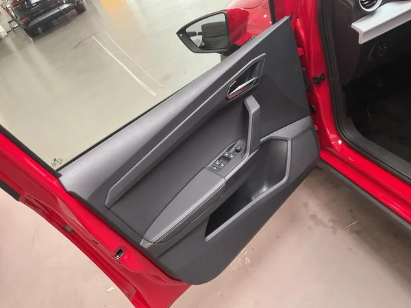 SEAT Arona (2023) — foto 7 van 22