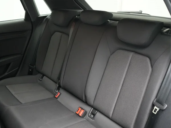 AUDI A3 Sportback PHEV (2024) — foto 4 van 30