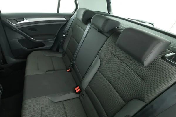 Volkswagen e-Golf (2020) — foto 5 van 16