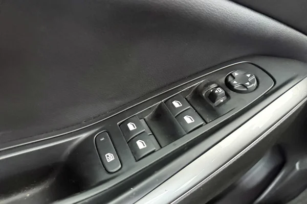 Opel Grandland (2022) — foto 3 van 30