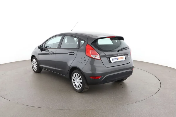 Ford Fiesta (2016) — foto 10 van 16