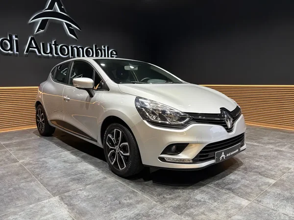Renault Clio (2019) — foto 15 van 21