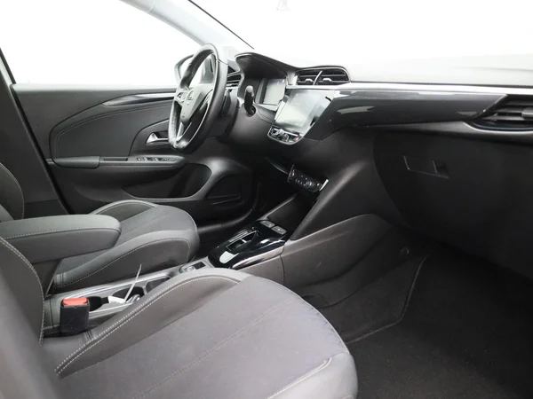 Opel Corsa (2022) — foto 27 van 36