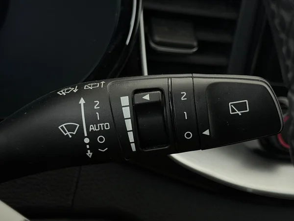 KIA XCeed (2021) — foto 17 van 33