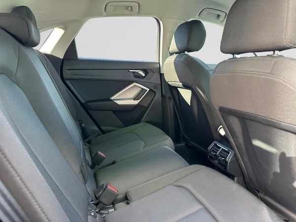 AUDI Q3 Sportback (2023) — foto 15 van 27