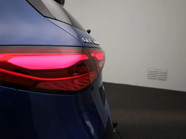 Mercedes-Benz GLC (2025) — foto 49 van 55