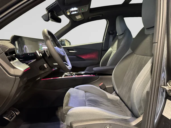AUDI Q3 SUV e-hybrid (PHEV) (2025) — foto 20 van 24