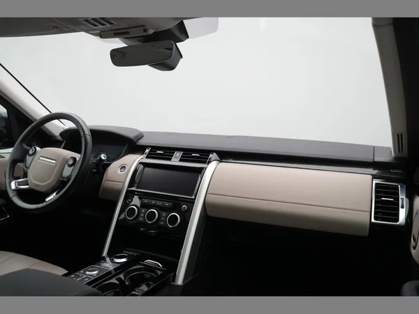 LAND ROVER Discovery Dsl (2019) — foto 13 van 31