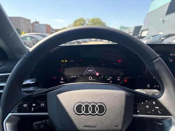 AUDI A5 Avant (2025) — foto 4 van 24