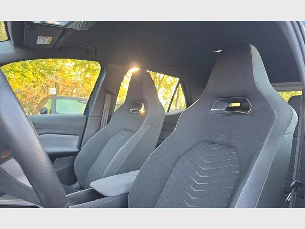 Cupra Born (2022) — foto 5 van 35