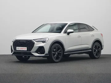 AUDI Q3 Sportback f1578093-2ce7-4aa2-9772-95a9d0f8156a