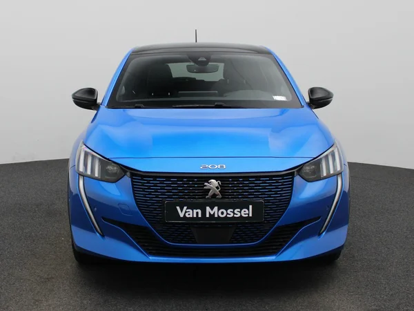Peugeot e-208 (2023) — foto 34 van 50