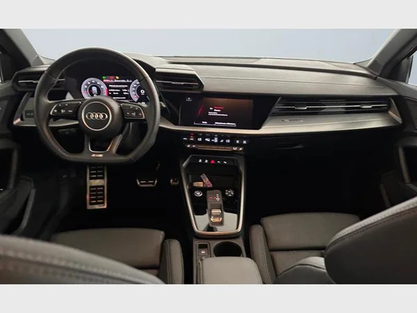 Audi A3 Sportback (2024) — foto 31 van 32