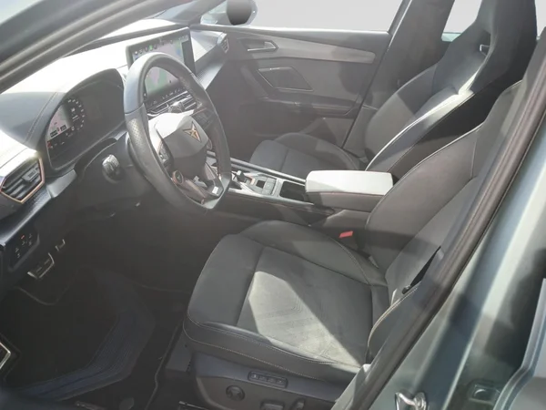 CUPRA Leon e-Hybrid (PHEV) (2025) — foto 19 van 19
