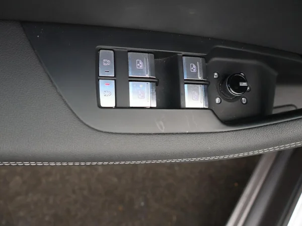AUDI A6 Avant Dsl (2019) — foto 13 van 29