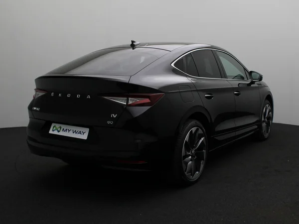 SKODA Enyaq Coupé (2024) — foto 23 van 29