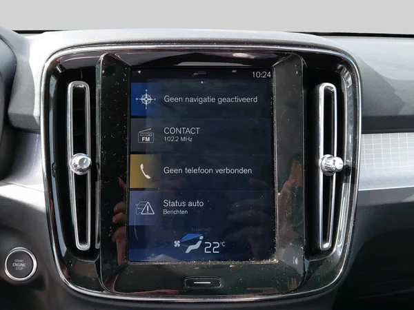 Volvo XC40 (2018) — foto 4 van 15